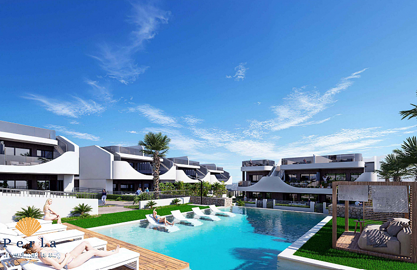 Charming Ground Floor Apartment in San Miguel