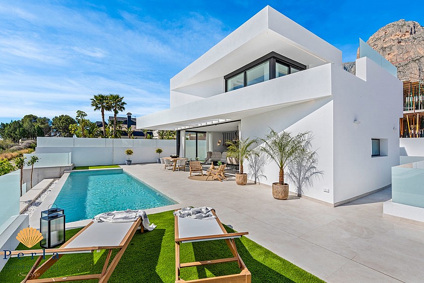 Hágæða einbýlishús í Polop, draumaeign! - Perla Investments